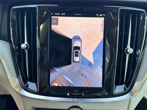 New 2026 Volvo V60 B5 Cross Country Plus w/ Climate Package image 22