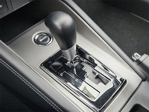 Used 2025 Mitsubishi Outlander Sport AWD image 29