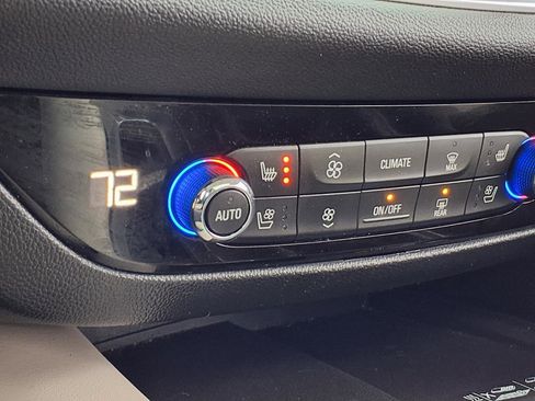 Used 2022 Buick Enclave Avenir w/ Trailering Package, 5000 lbs. image 5