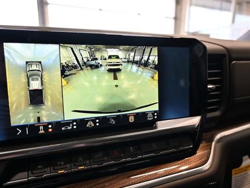 New 2026 Chevrolet Silverado 1500 LT Trail Boss w/ LT Trail Boss Premium Package AWD/4WD image 17