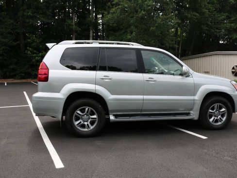 Used 2005 Lexus GX 470 AWD/4WD image 70