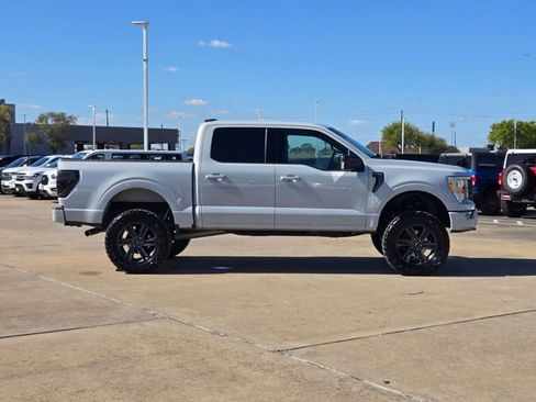 Used 2022 Ford F150 XLT w/ Equipment Group 302A High image 4