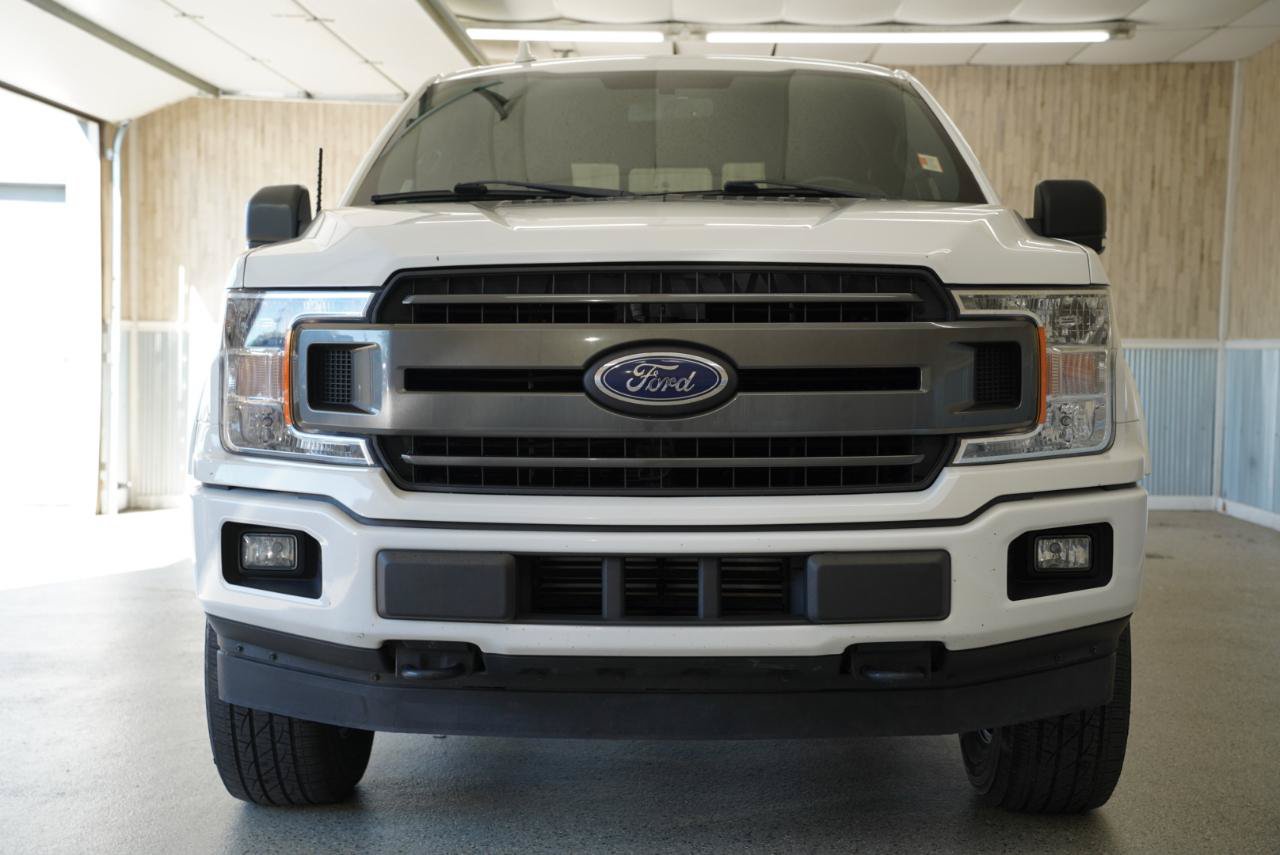 Used 2018 Ford F150 XLT w/ Equipment Group 302A Luxury AWD/4WD image 3