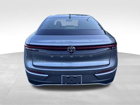 Certified 2024 Toyota Crown AWD/4WD image 4