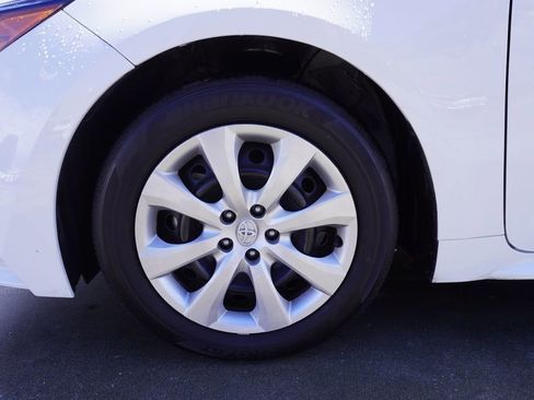 Certified 2025 Toyota Corolla LE image 20