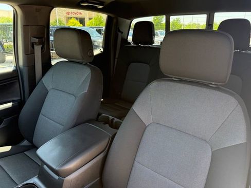 Used 2025 Chevrolet Colorado W/T w/ WT Custom Package RWD image 11