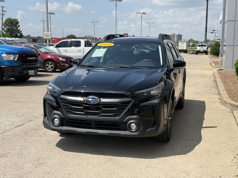 Used 2024 Subaru Outback Premium w/ Popular Package #1 AWD/4WD image 17