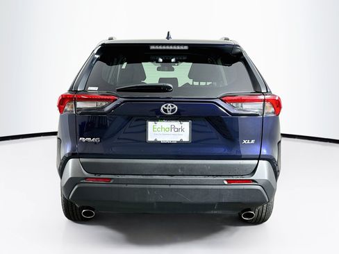Used 2025 Toyota RAV4 XLE FWD image 7