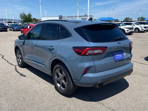 Used 2024 Ford Escape ST-Line w/ Tech Pack #1 AWD/4WD image 4
