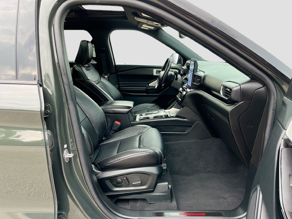 Used 2023 Ford Explorer ST AWD/4WD image 31