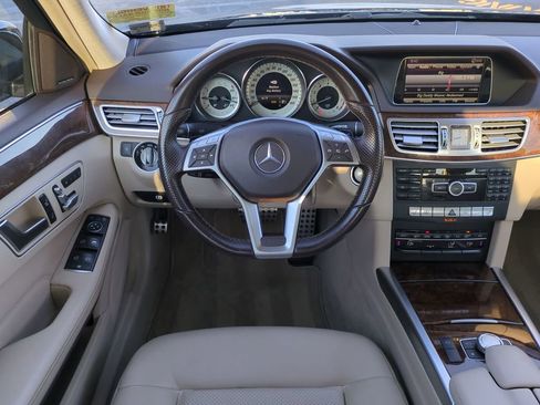 Used 2014 Mercedes-Benz E 350 4MATIC Sedan w/ Premium 1 Package image 15