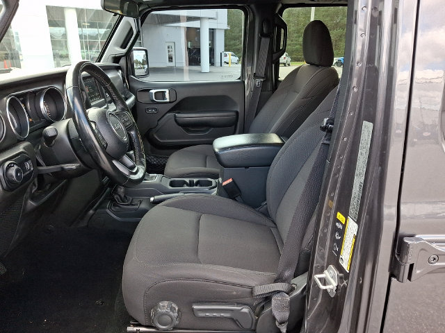 Used 2023 Jeep Wrangler Unlimited Sport AWD/4WD image 13