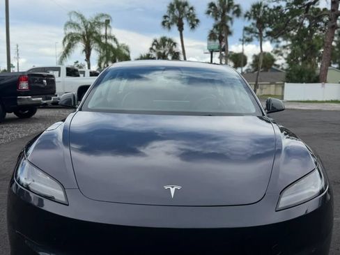 Used 2024 Tesla Model 3 Standard Range RWD image 2