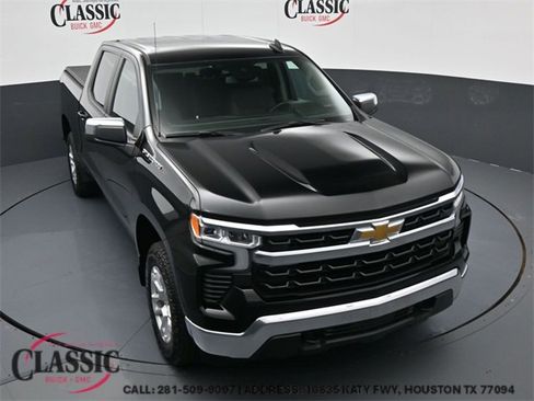 Used 2023 Chevrolet Silverado 1500 LT image 1