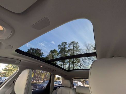 New 2026 Volvo XC60 T8 Ultra w/ Protection Package Premier AWD/4WD image 21