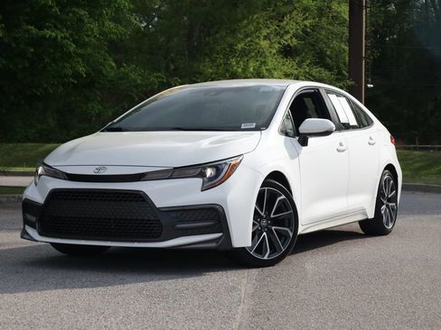 Used 2022 Toyota Corolla SE image 1