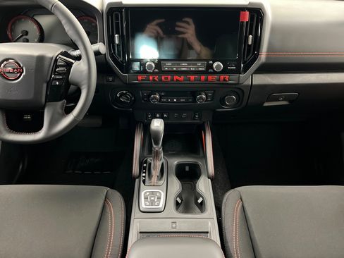New 2026 Nissan Frontier PRO-4X image 13