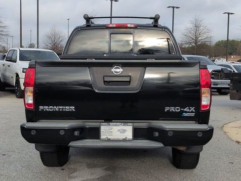 Used 2017 Nissan Frontier PRO-4X w/ Pro-4x Luxury Package image 5