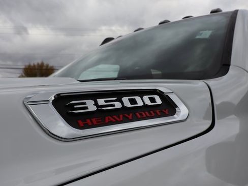 Used 2025 RAM 3500 Big Horn image 8