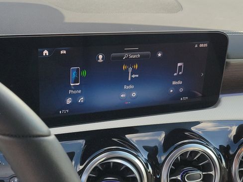 Certified 2026 Mercedes-Benz CLA 250 image 32