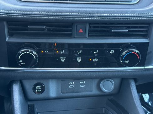 Certified 2024 Nissan Rogue S AWD/4WD image 27