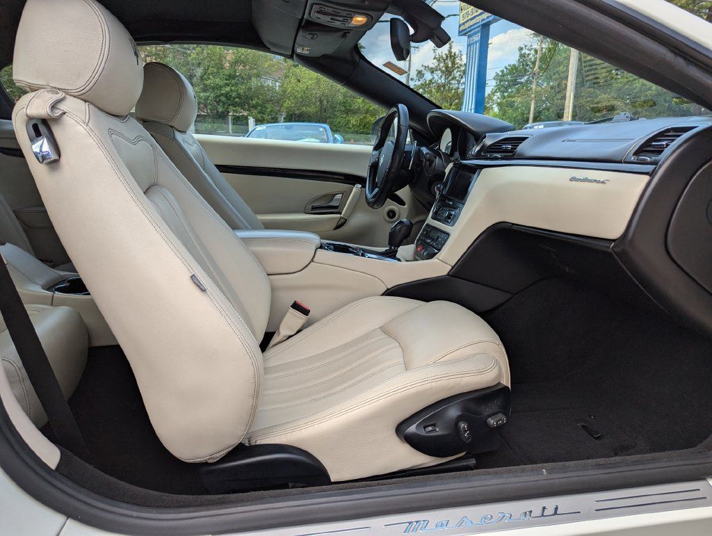 Used 2013 Maserati GranTurismo Convertible RWD image 32