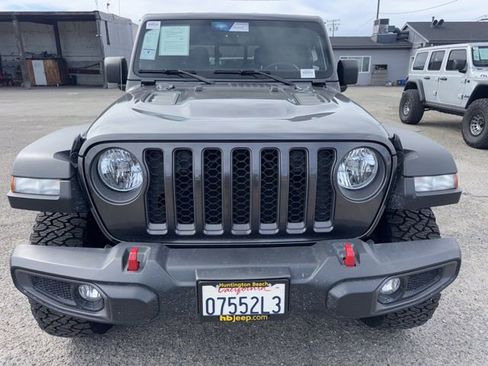 Used 2022 Jeep Gladiator Rubicon w/ Safety Group image 2