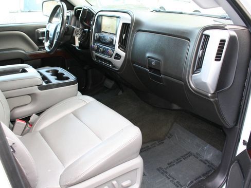 Used 2016 GMC Sierra 1500 SLT w/ Suspension Package, Off-Road image 16