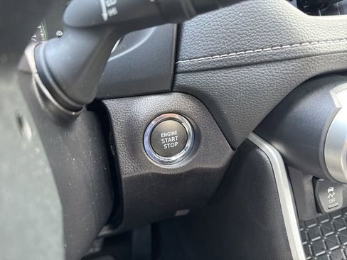 Used 2025 Toyota RAV4 XLE w/ Convenience Package AWD/4WD image 13
