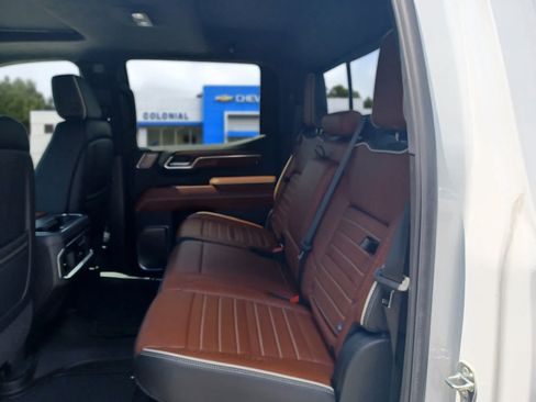 Used 2024 GMC Sierra 1500 Denali Ultimate AWD/4WD image 24