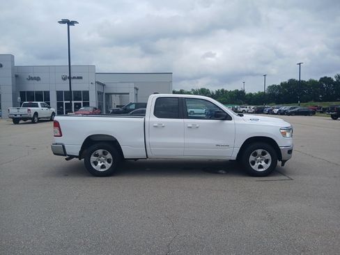 Used 2022 RAM 1500 Big Horn AWD/4WD image 9