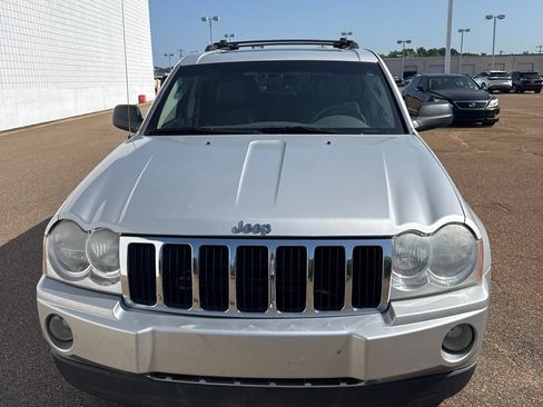 Used 2006 Jeep Grand Cherokee Limited RWD image 13
