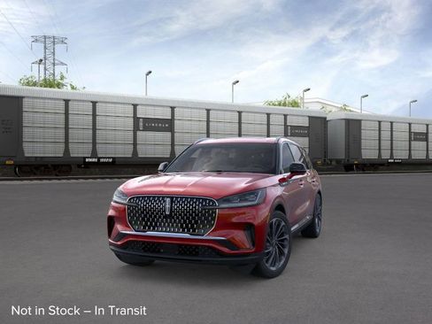 New 2026 Lincoln Aviator Reserve image 2