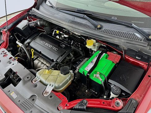 Used 2013 Chevrolet Sonic LT image 25