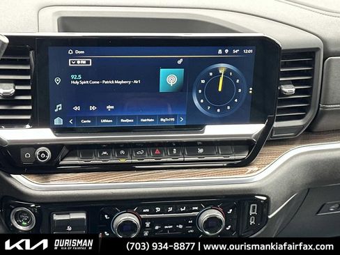 Used 2022 Chevrolet Silverado 1500 LT image 10