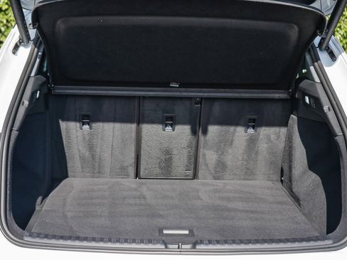 Used 2023 Audi Q4 e-tron Premium Plus w/ Premium Plus RWD image 28