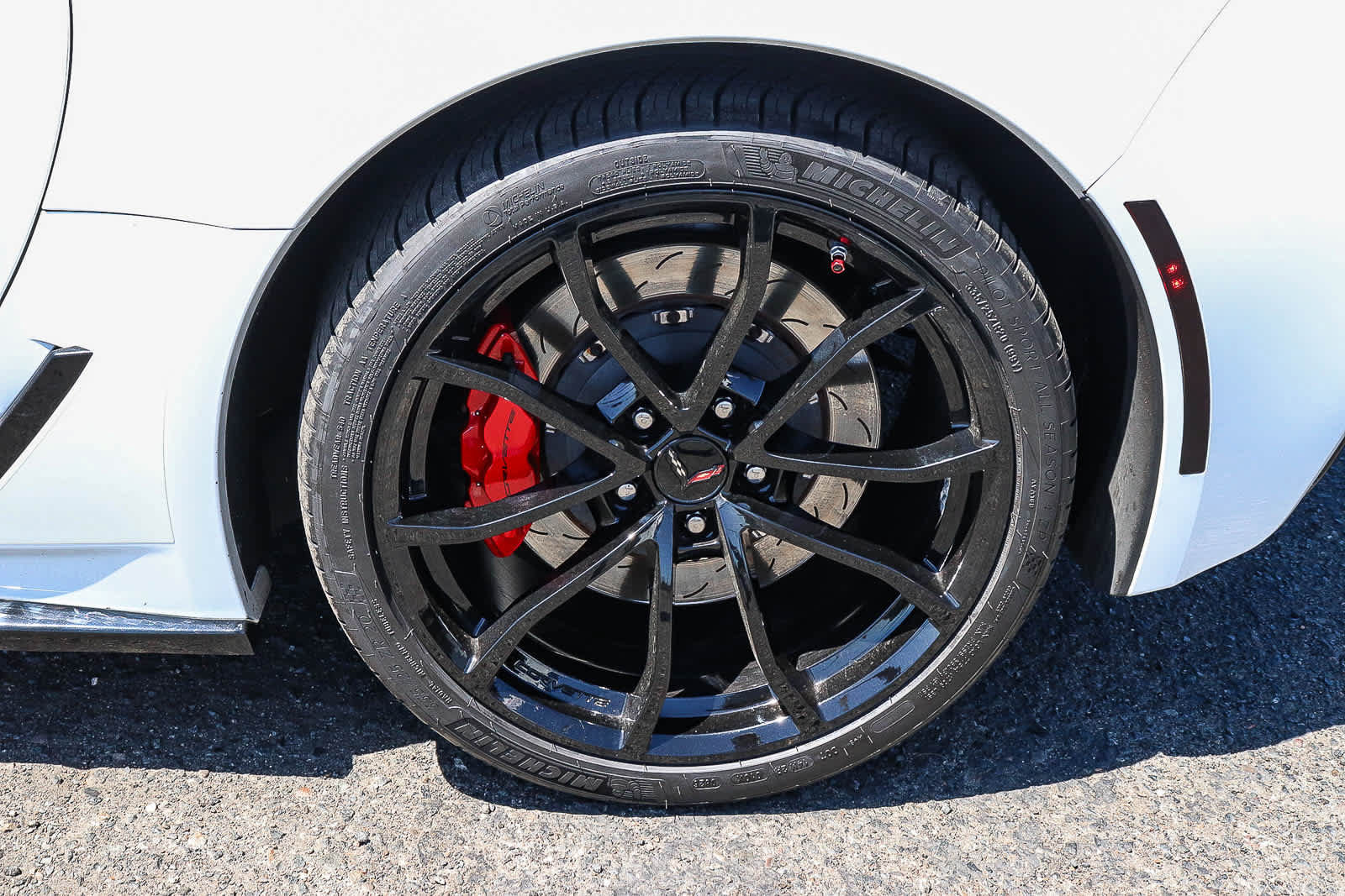 Used 2019 Chevrolet Corvette Grand Sport RWD image 14