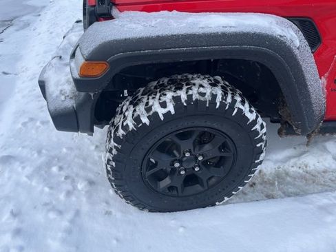 Used 2020 Jeep Wrangler Unlimited Sport image 9