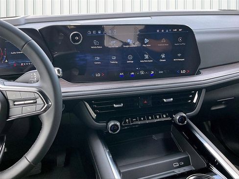 New 2026 Chevrolet Tahoe LS image 4