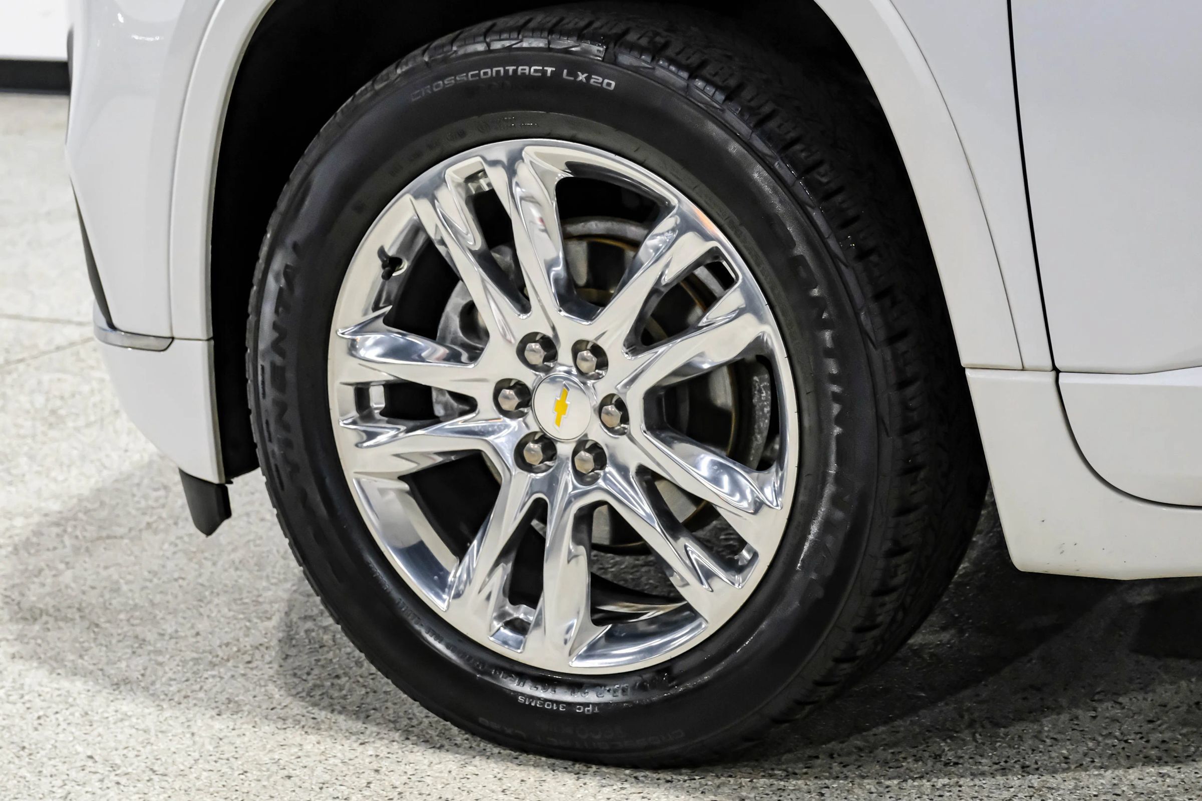 Used 2019 Chevrolet Traverse High Country w/ LPO, Floor Liner Package AWD/4WD image 84