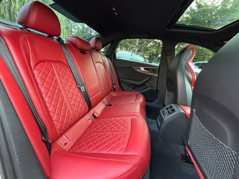 Used 2019 Audi S4 Premium Plus w/ Premium Plus Package AWD/4WD image 21