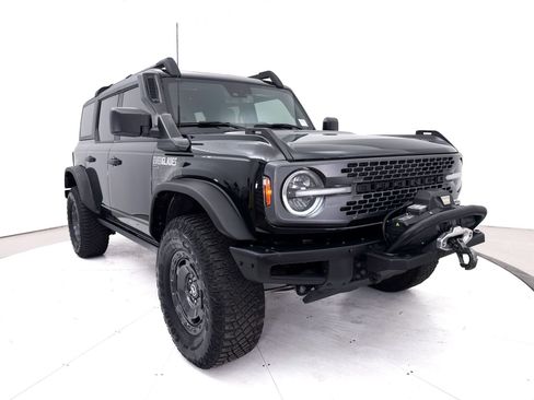 Used 2024 Ford Bronco Everglades AWD/4WD image 13