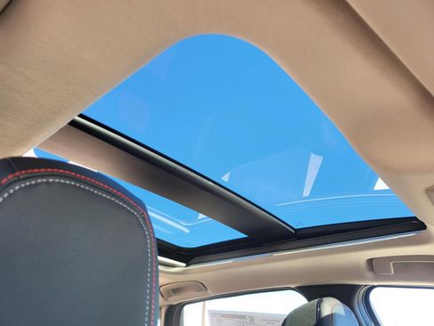 New 2026 Nissan Kicks SR w/ SR Premium Package image 14