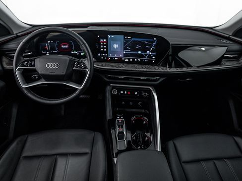 Certified 2025 Audi Q5 Premium Plus w/ Premium Plus AWD/4WD image 8
