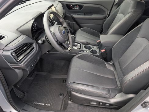 Used 2025 Subaru Forester Touring w/ Protection Package AWD/4WD image 10