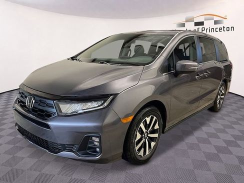 New 2026 Honda Odyssey EX-L image 7