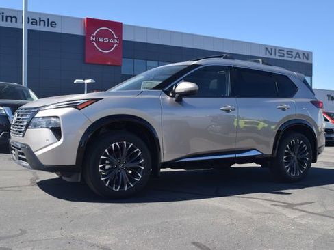 New 2026 Nissan Rogue Platinum w/ Platinum Premium Package image 3