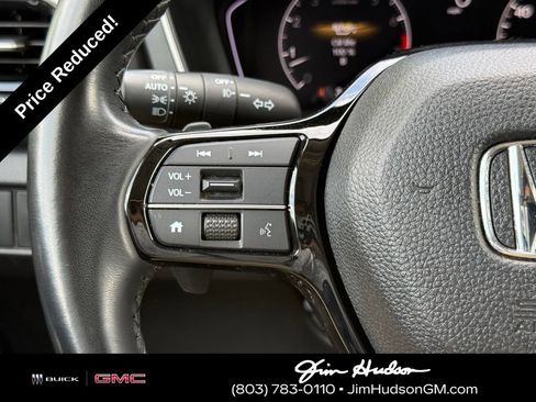 Used 2023 Honda Pilot Touring image 31