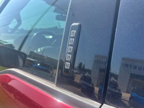 Used 2022 Ford F150 XLT w/ Equipment Group 302A High AWD/4WD image 13
