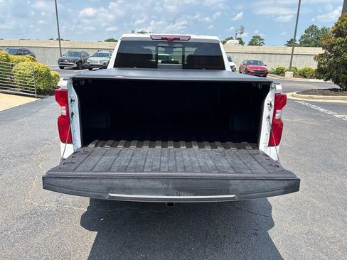 Used 2024 Chevrolet Silverado 1500 High Country w/ High Country Premium Package AWD/4WD image 7
